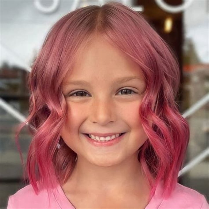 Presley Smith Biography - Facts, Childhood, Family Life & Achievements