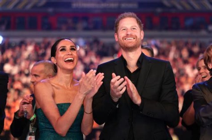 Prince Harry And Meghan Markle Announce Spotify Podcasting Deal – Details!