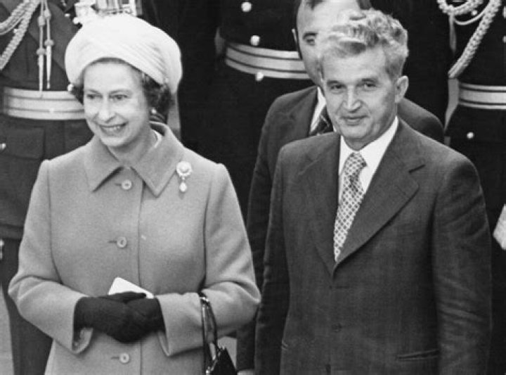 Queen Elizabeth Documentary Reveals She Once Hid Behind A Bush To Avoid Interacting With This Dictator!