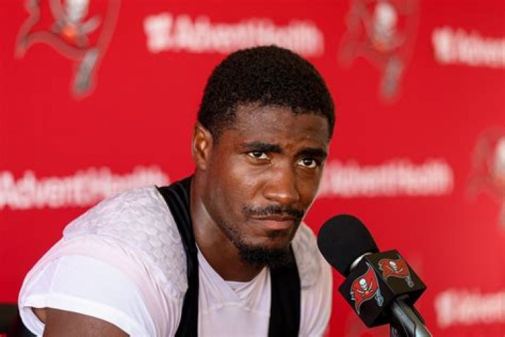 Rachaad White age, height, ethnicity, family, college, 40 time, draft, trade, net worth, Instagram