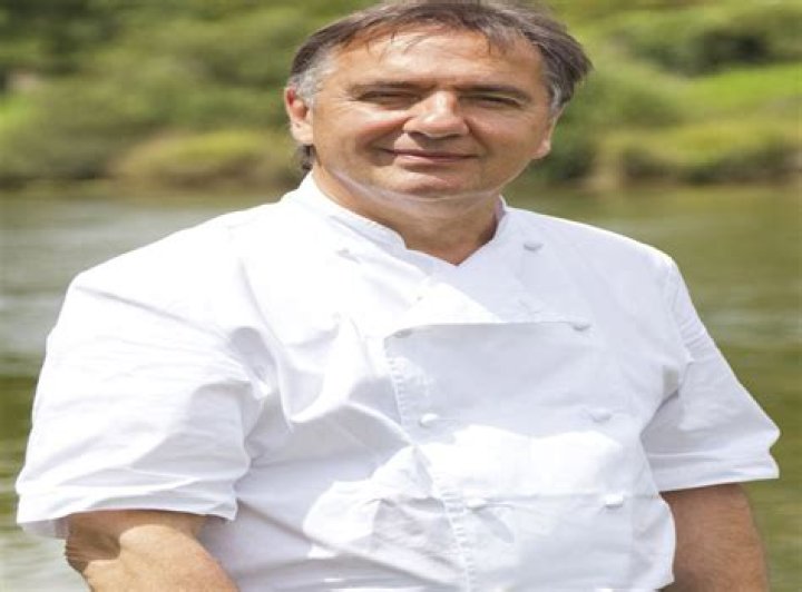 
Raymond Blanc Height, Weight, Net Worth, Age, Birthday, Wikipedia, Who, Nationality, Biography 