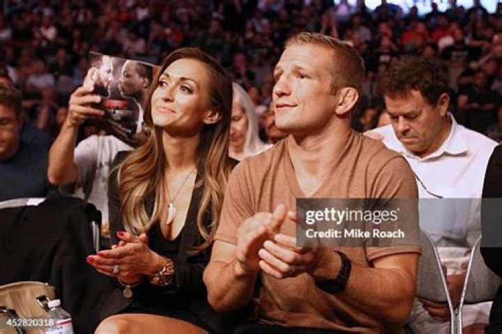 Rebecca Dillashaw Biography - Facts, Childhood, Family Life & Achievements