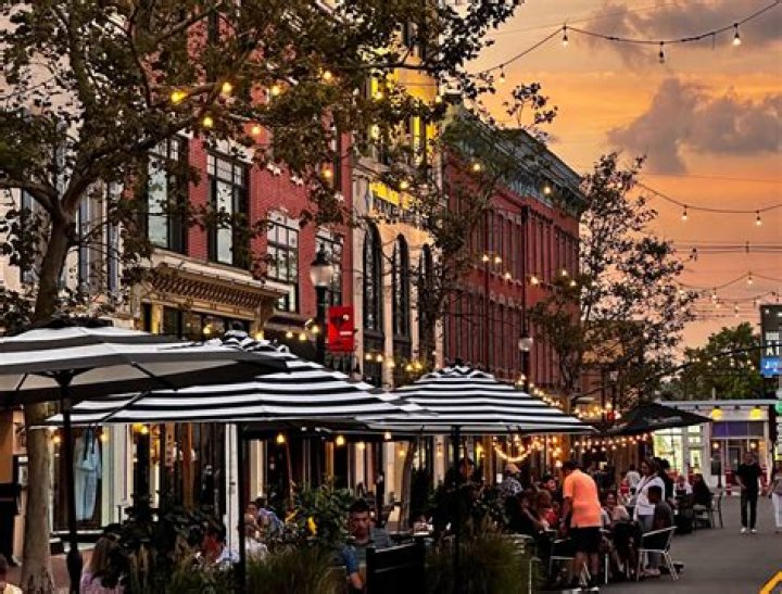 Directory of Physicians (MD/DO) in Red Bank, New Jersey