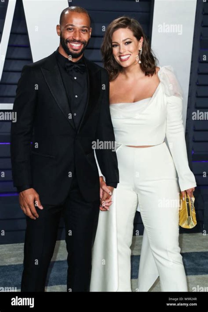 
Relationship Details Of Justin Ervin With Wife Ashley Graham 