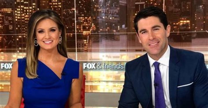 Rob Smith Fox News Wikipedia and Biography, Is He Married With A Wife?