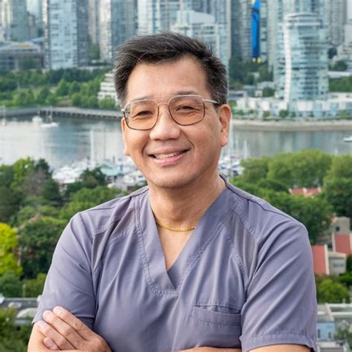 Dr. Robert Chow, MD – Burien, WA