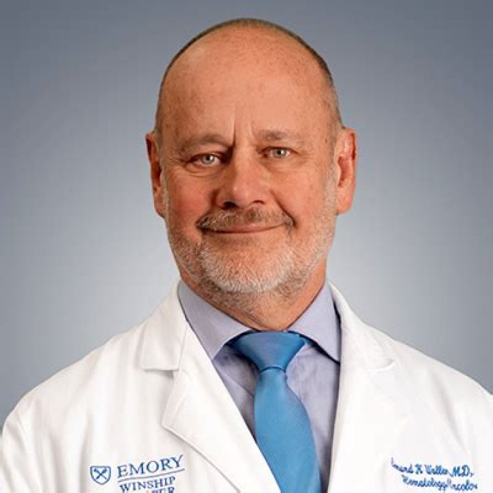 Dr. Robert Edmund, MD – Watsonville, CA