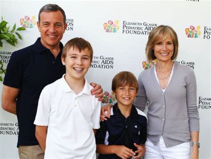 Robert Iger children: Kate Iger, Robert Maxwell Iger, William Iger, Amanda Iger
