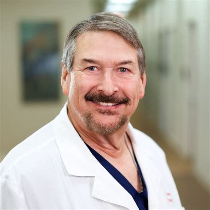 Dr. Robert Reeves, MD – Shenandoah, TX