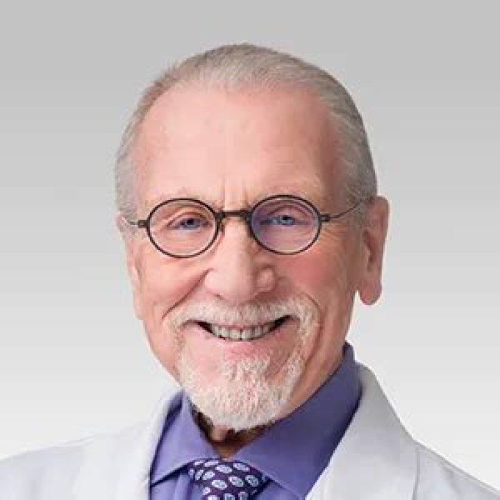 Dr. Robert Silverberg, MD – Chicago, IL
