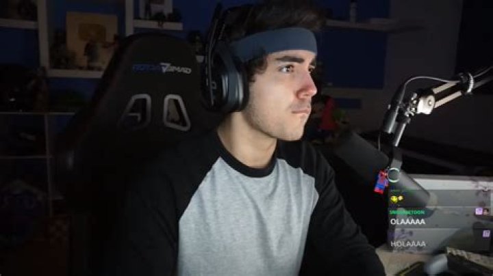 Roier – Bio, Facts, Family of the YouTuber, Gamer