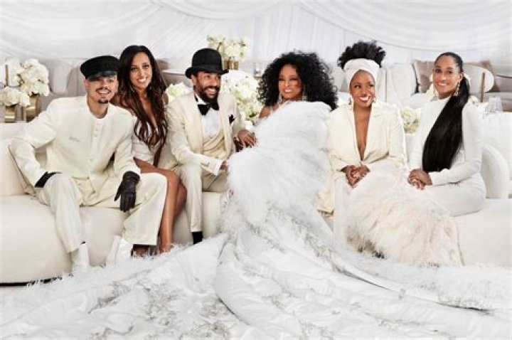 Ross Naess wife: Who is Ashlee Simpson?