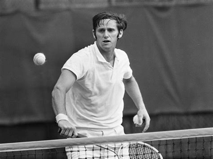 Roy Emerson Biography - Facts, Childhood, Family Life & Achievements