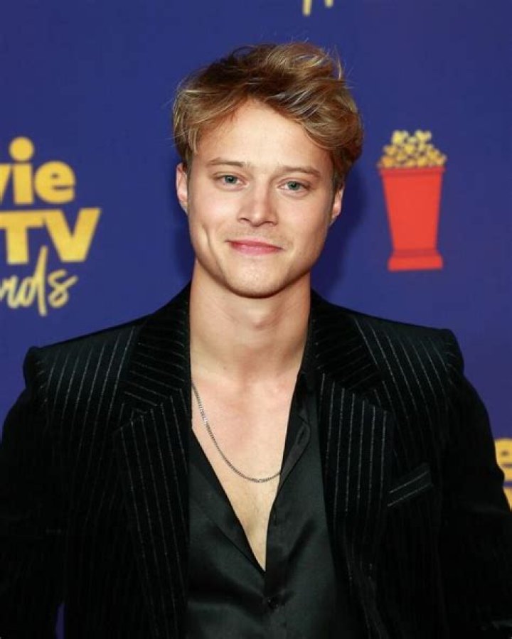 Rudy Pankow Biography - Facts, Childhood, Family Life & Achievements