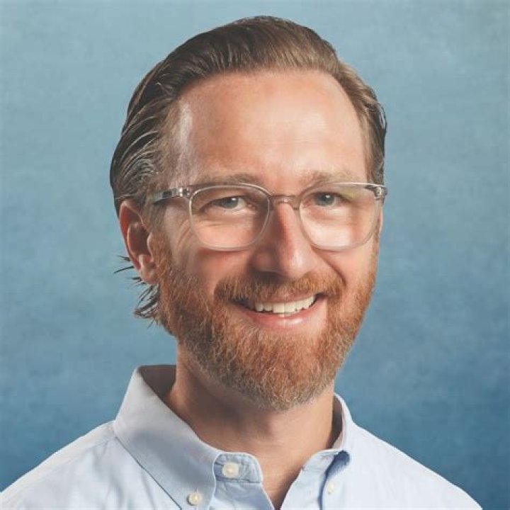 Dr. Ryan Dill, MD – Indianapolis, IN