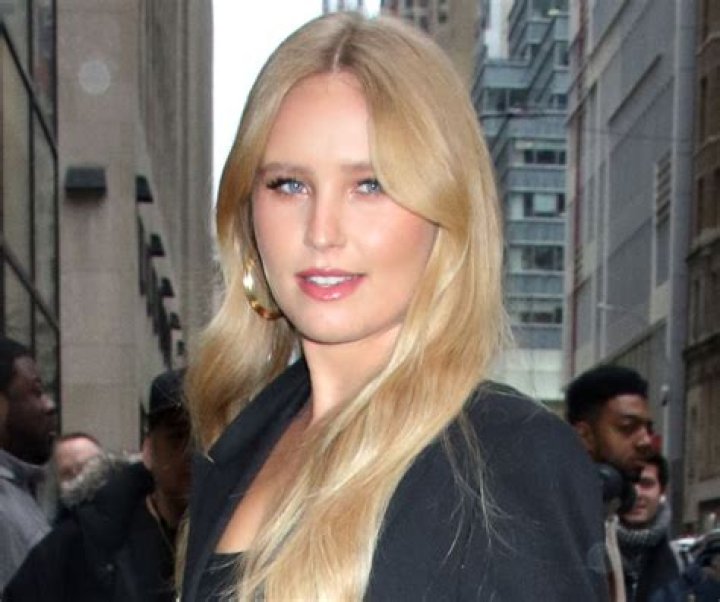 Sailor Brinkley Cook in Workout Gear Says "I Love Being a Woman" — Celebwell