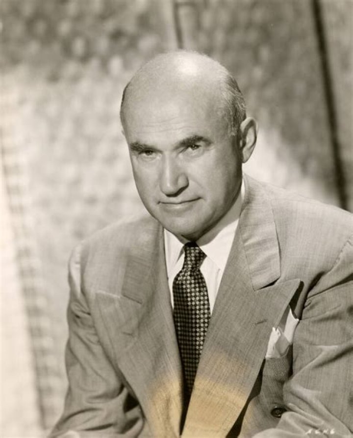Samuel Goldwyn Biography - Childhood, Life Achievements & Timeline