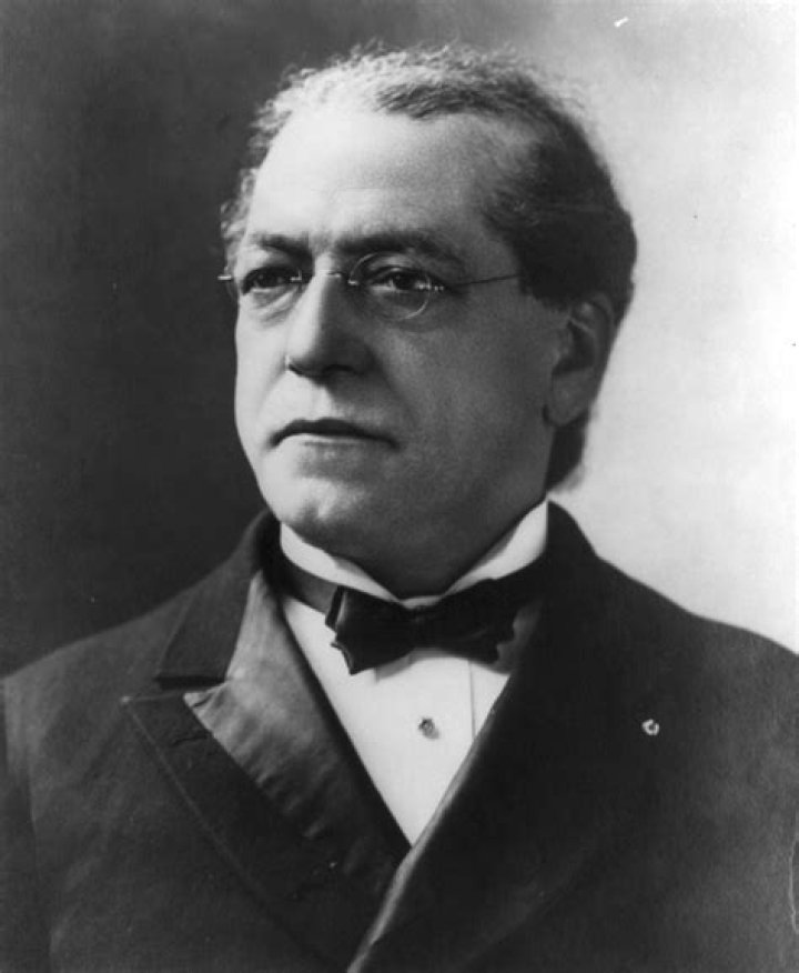 Samuel Gompers Biography - Childhood, Life Achievements & Timeline