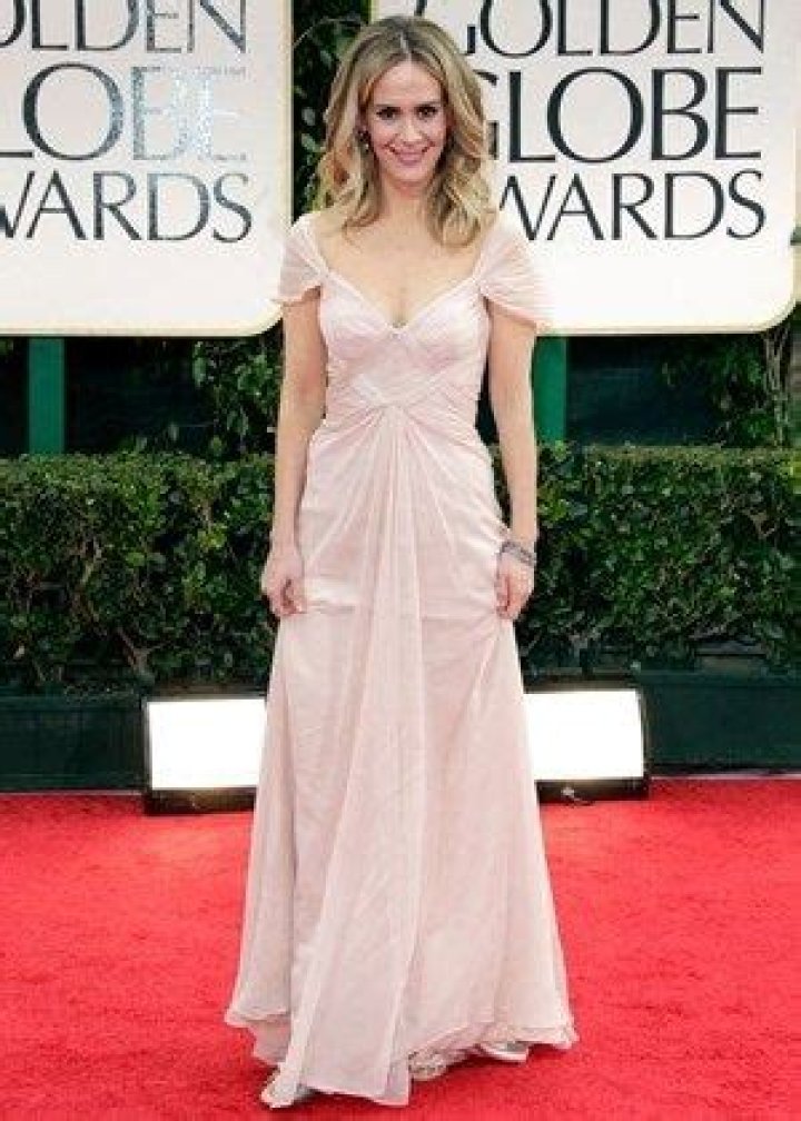 Sarah Paulson Body Measurements Height Weight Bra Size Vital Stats Bio