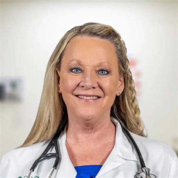 Shannon Roach – Liverpool, NY
