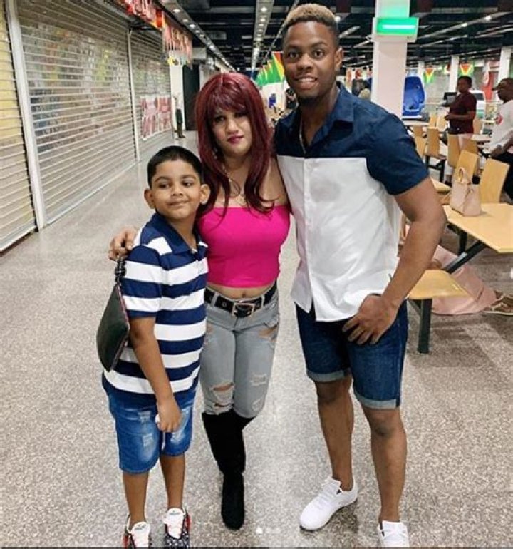 
Shimron Hetmyer | Son Nate Hetmyer And Wife Nirvani Umrao 