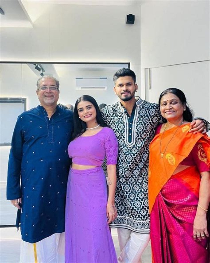 Shreyas Iyer siblings: Meet Shresta