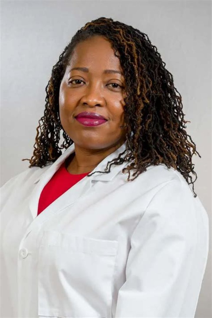 Dr. Silda James, MD – Torrington, CT