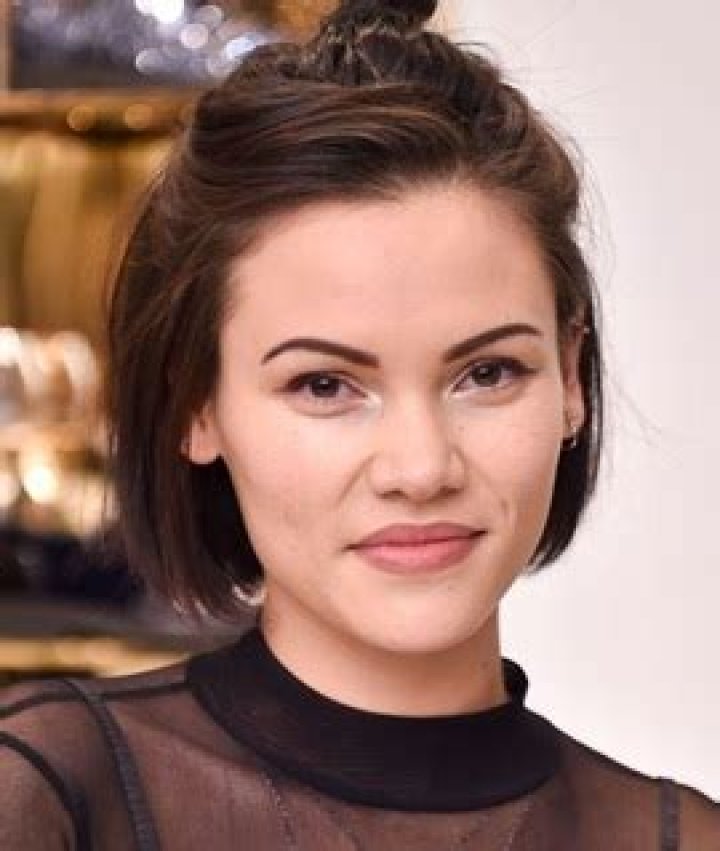 Sinead Harnett Measurements Height Weight Bra Size Body Stats Facts