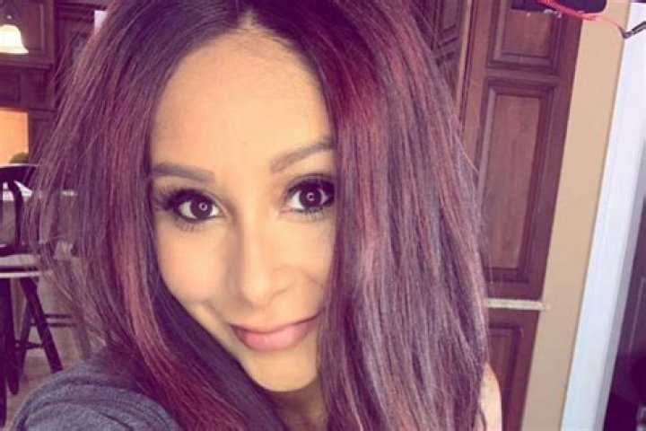 Snooki Shares Hilarious Video Of Lorenzo And Giovanna Meeting Angelo For The First Time