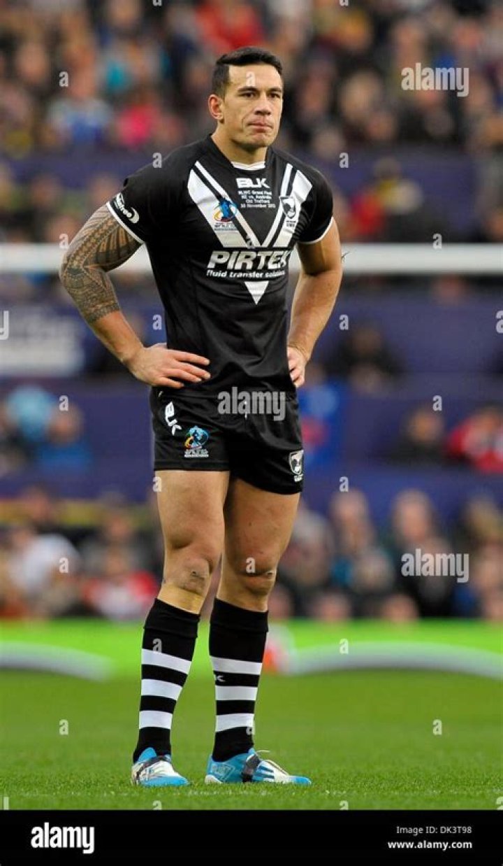 Sonny Bill Williams Biography - Facts, Childhood, Family Life & Achievements