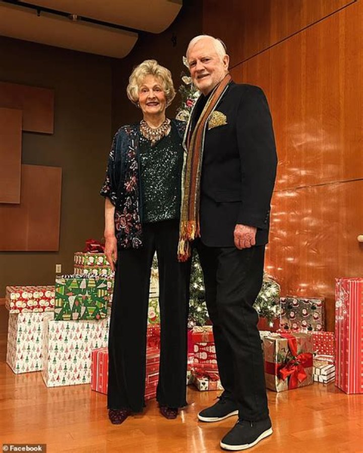 Steven Bartlett parents And Family: Who Are Esther And Graham Bartlett?