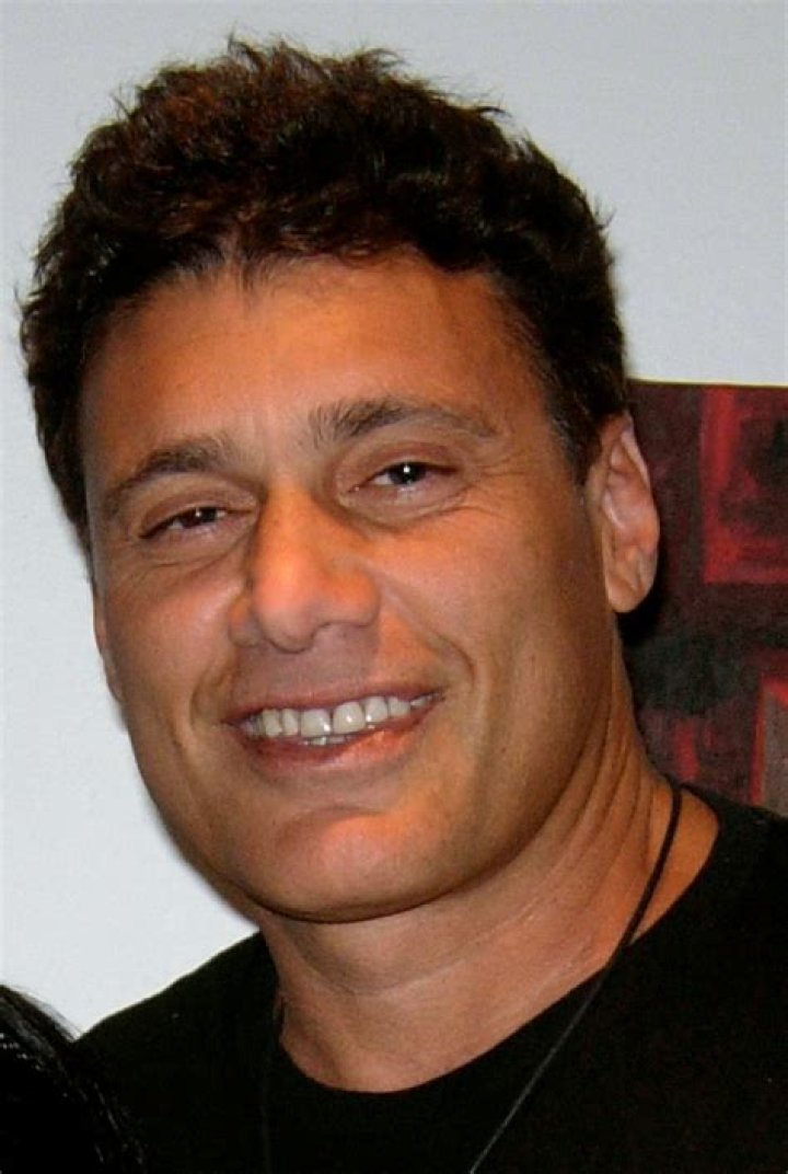 Steven Bauer Biography - Facts, Childhood, Family Life & Achievements