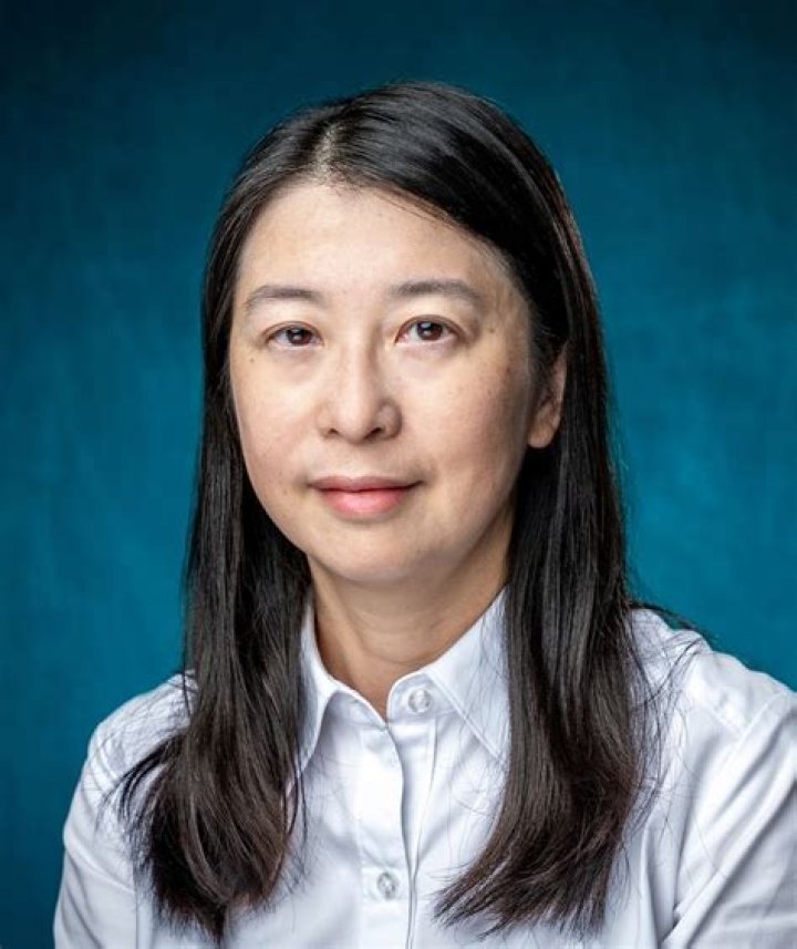 Dr. Su Yi, MD – Long Beach, CA