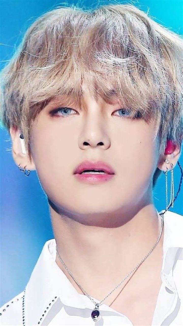 
“Taehyung is on another level”: BTS’ V trends with 700,000+ views on Naver’s Most-Viewed News after The Game Caterers 