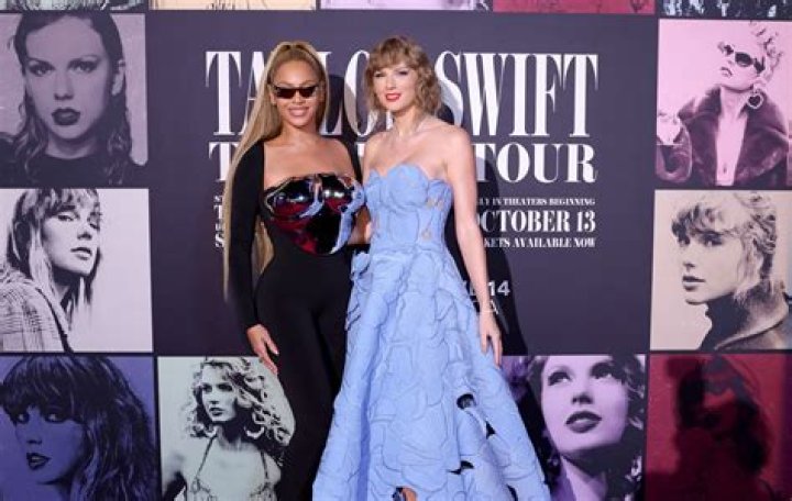 
Taylor Swift Performs ‘Anti-Hero’ for First Time During Surprise Appearance at The 1975’s London Show 