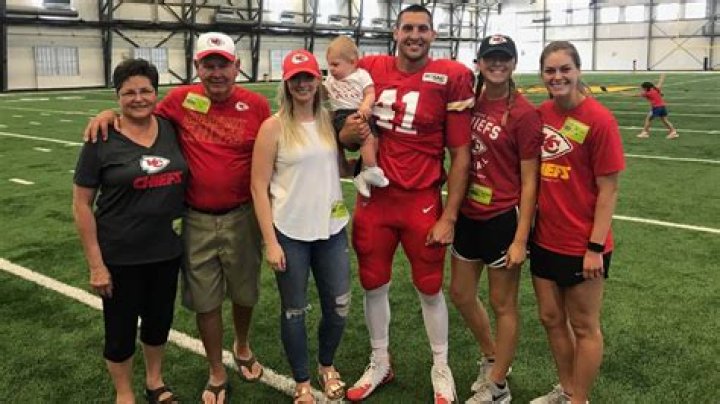 Teez Tabor age, height, ethnicity, family, college, 40 time, draft, trade, net worth, Instagram