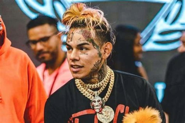 Tekashi 69 Breaks The Silence Following His Release From Jail – Check Out The First Thing He Addresses People