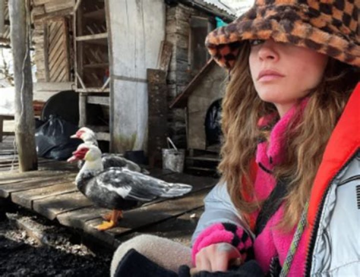 The Beautiful Cara Delevingne Attended A Star-Studded Halloween Party This Weekend, And She Seemed To Be In A Good Mood