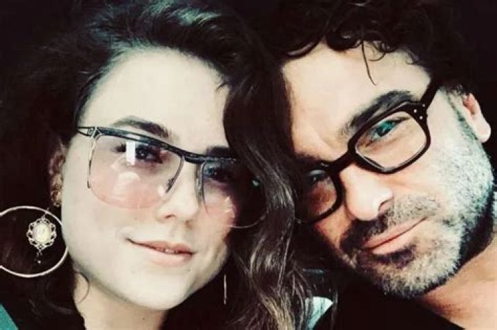 ‘The Big Bang Theory’ Star Johnny Galecki Is Expecting Frist Child With Much Younger Girlfriend Alaina Meyer