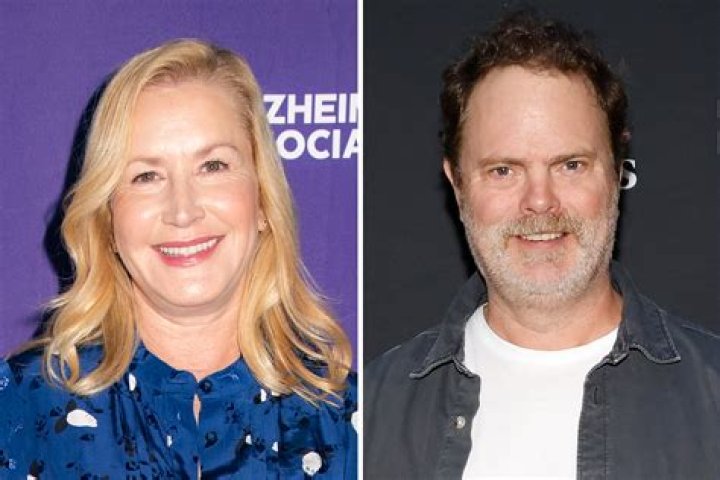 The Office Star Angela Kinsey in Workout Gear Says "That's a Lot of Sass"