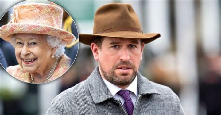 The Queen’s grandson Peter Phillips for the first time since the divorce, was published with a new girlfriend