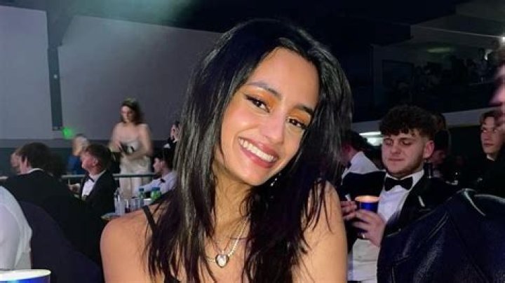 The ‘Tube Girl’ TikTok trend, explained