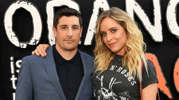 
The Untold We Know About Jason Biggs’ Wife, Jenny Mollen 