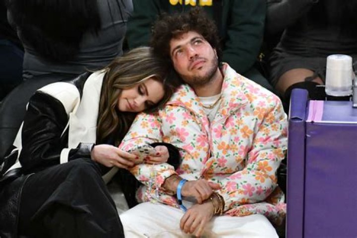 The Weeknd’s Fans Are Convinced His Song ‘Snowchild’ Is About Selena Gomez