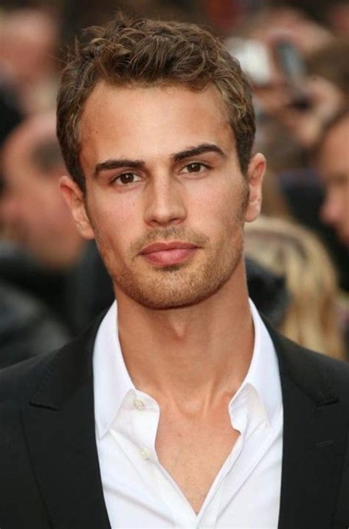 Theo James Age, Weight, Height, Measurements