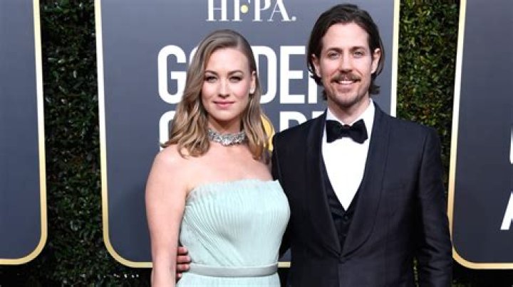 
Tim Loden Wiki And Bio: Five Facts To Learn About Yvonne Strahovski’s Husband 
