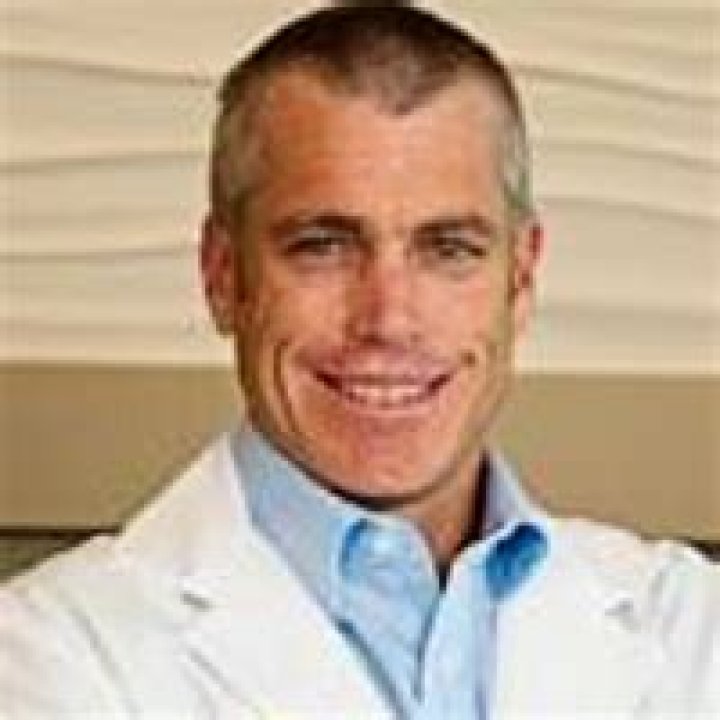 Dr. Tyler Munson, DO – Issaquah, WA