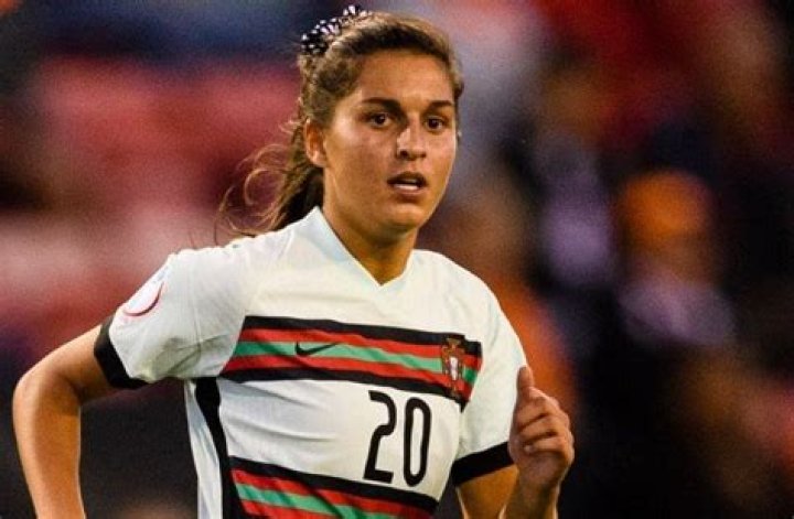
Vera Ribeiro Height, Weight, Net Worth, Age, Birthday, Wikipedia, Who, Nationality, Biography 