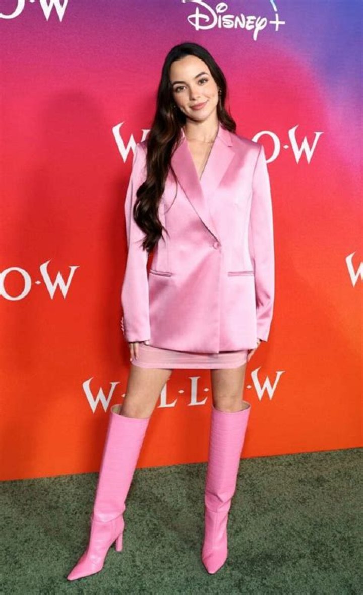 Veronica Merrell Biography - Facts, Childhood, Family Life & Achievements