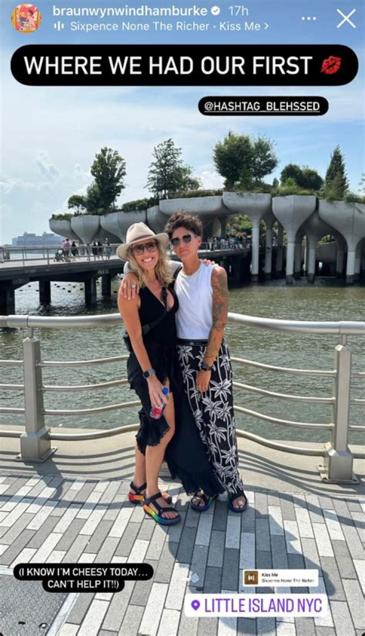 Vicki Gunvalson Can’t Find One Nice Thing To Say About Braunwyn Windham-Burke And Admits She Doesn’t Like Her At All!